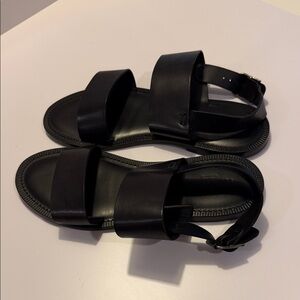 Todd Snyder Black Leather Sandals Sz 10.  NWOB. Box 27